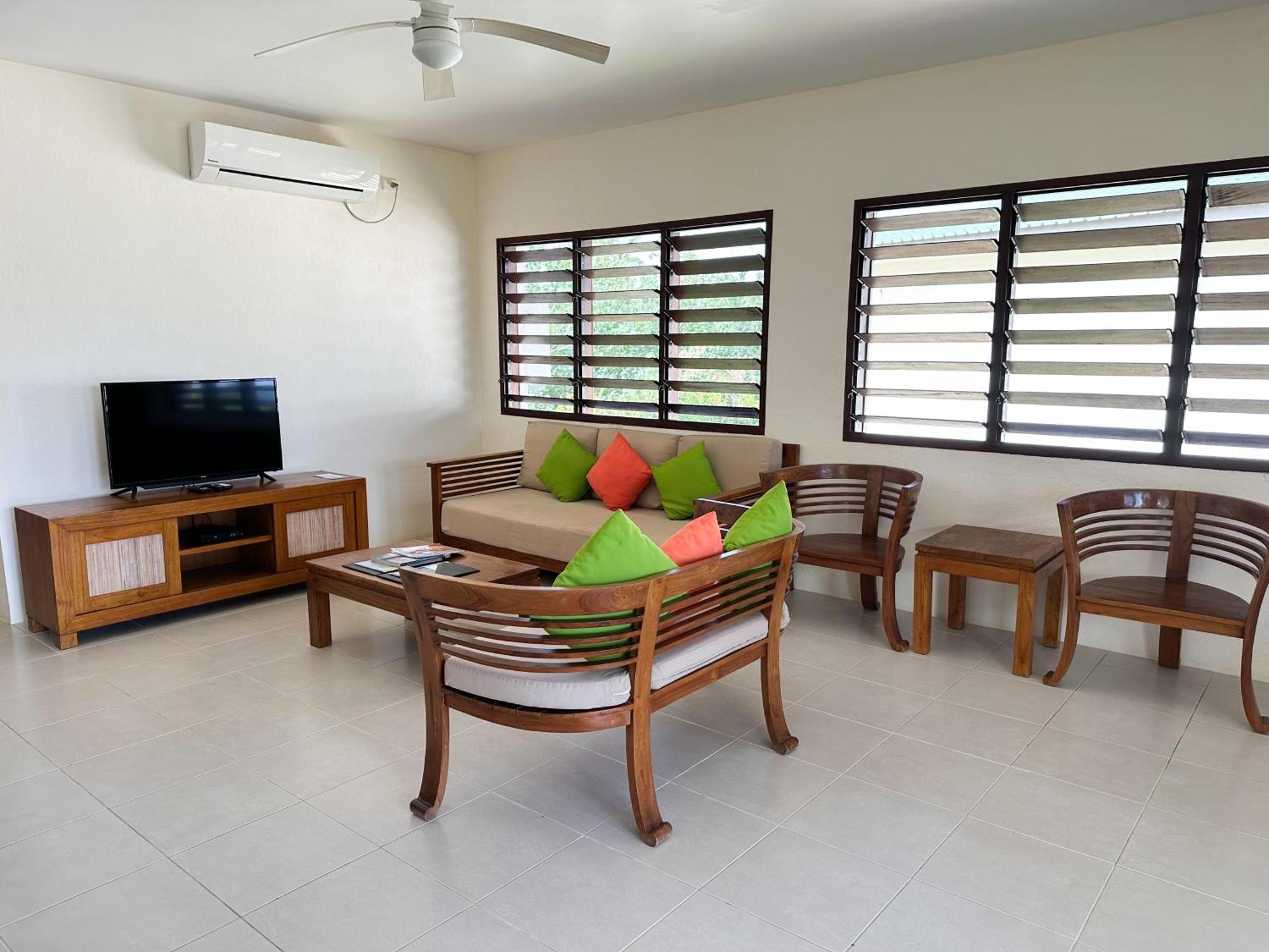 Nasama Resort Port Vila Exterior photo