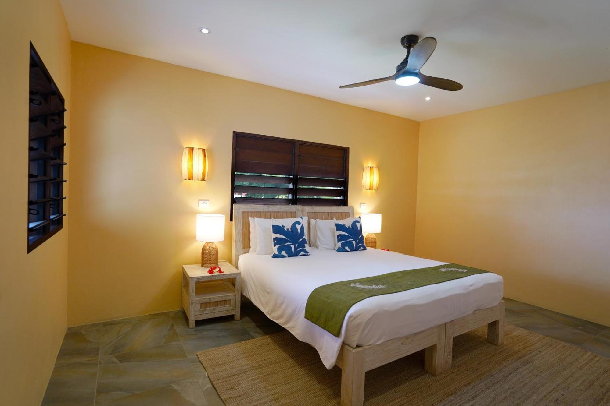 Nasama Resort Port Vila Exterior photo