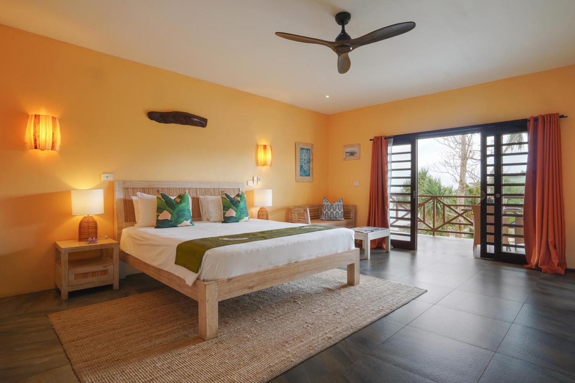 Nasama Resort Port Vila Exterior photo